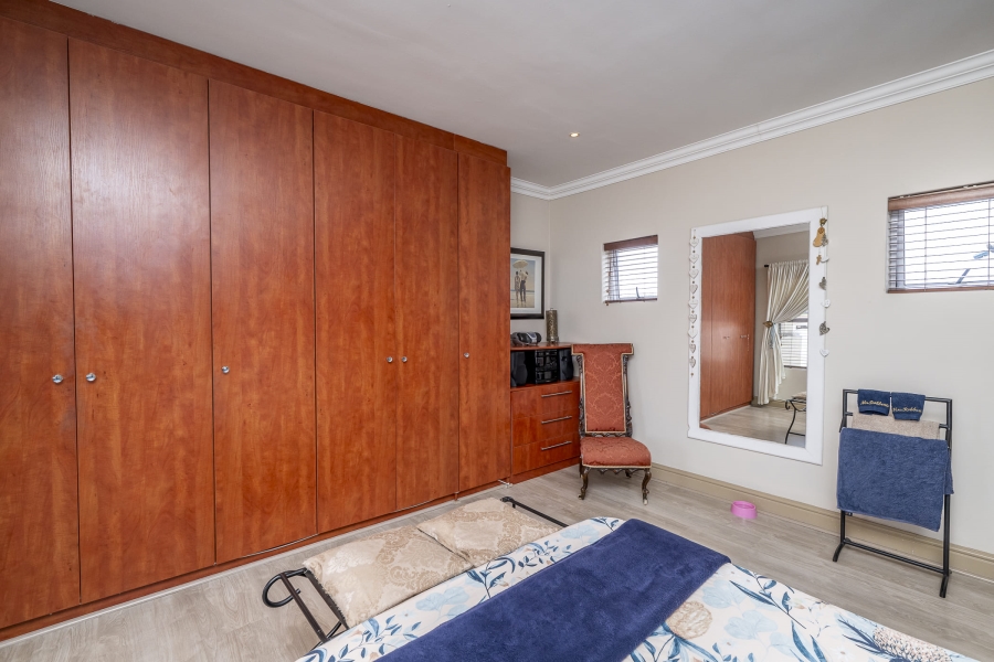 3 Bedroom Property for Sale in Protea Heights Western Cape